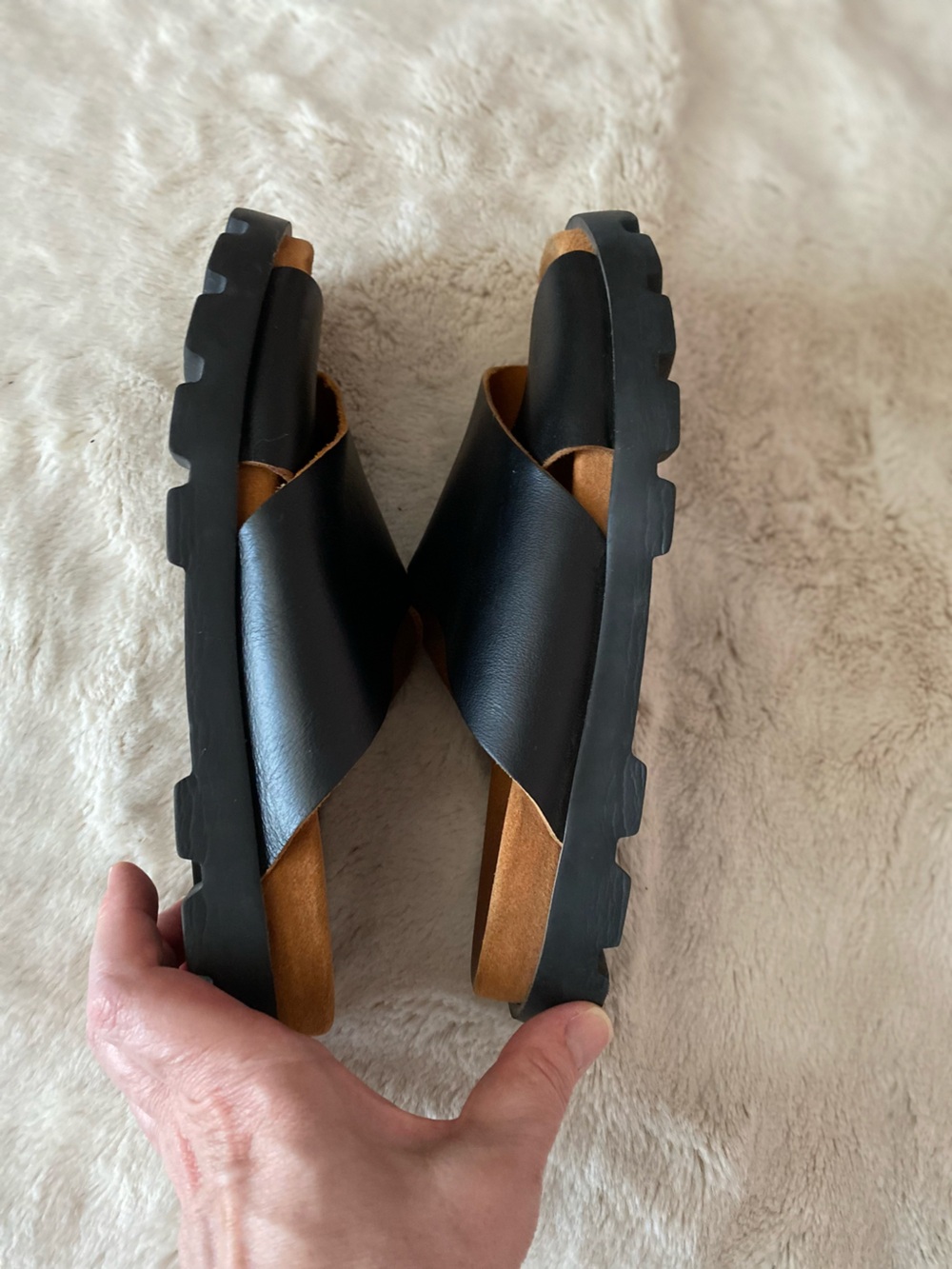 Camper women’s black leather criss cross upper Brutus sandals - Picture 11 of 11
